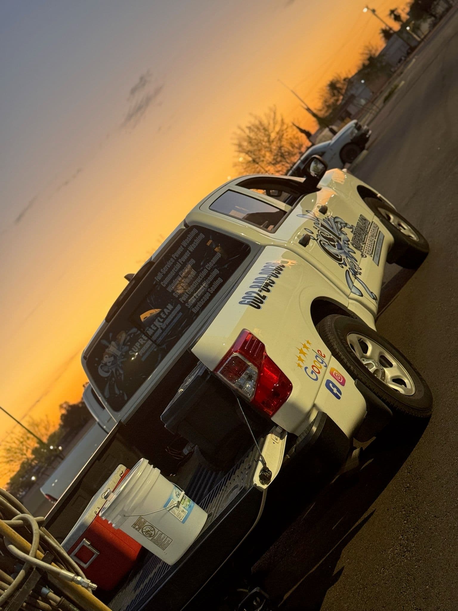 Sunrise Beauty with Supreme Clean Truck image